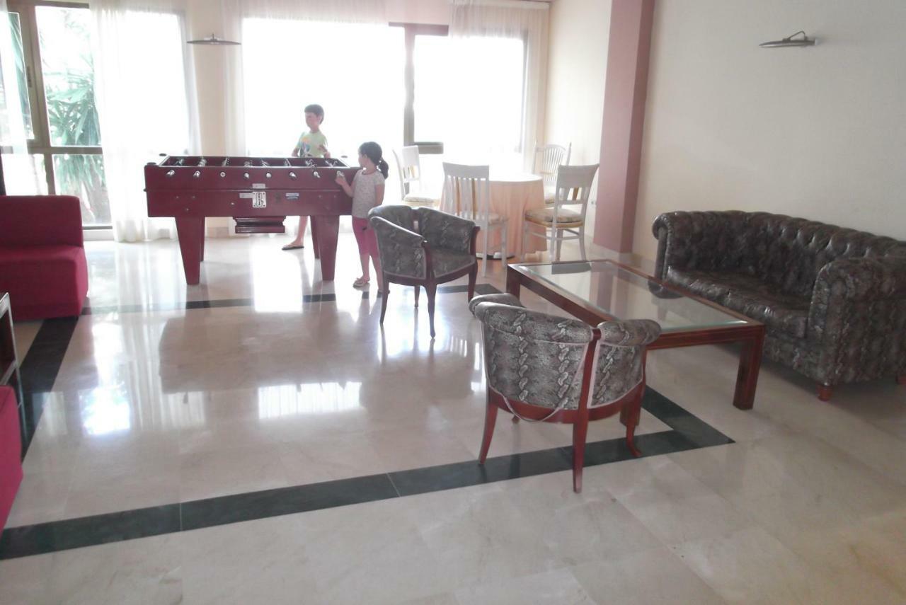 Apartamento Pepita Alay เบนัลมาเดนา ภายนอก รูปภาพ