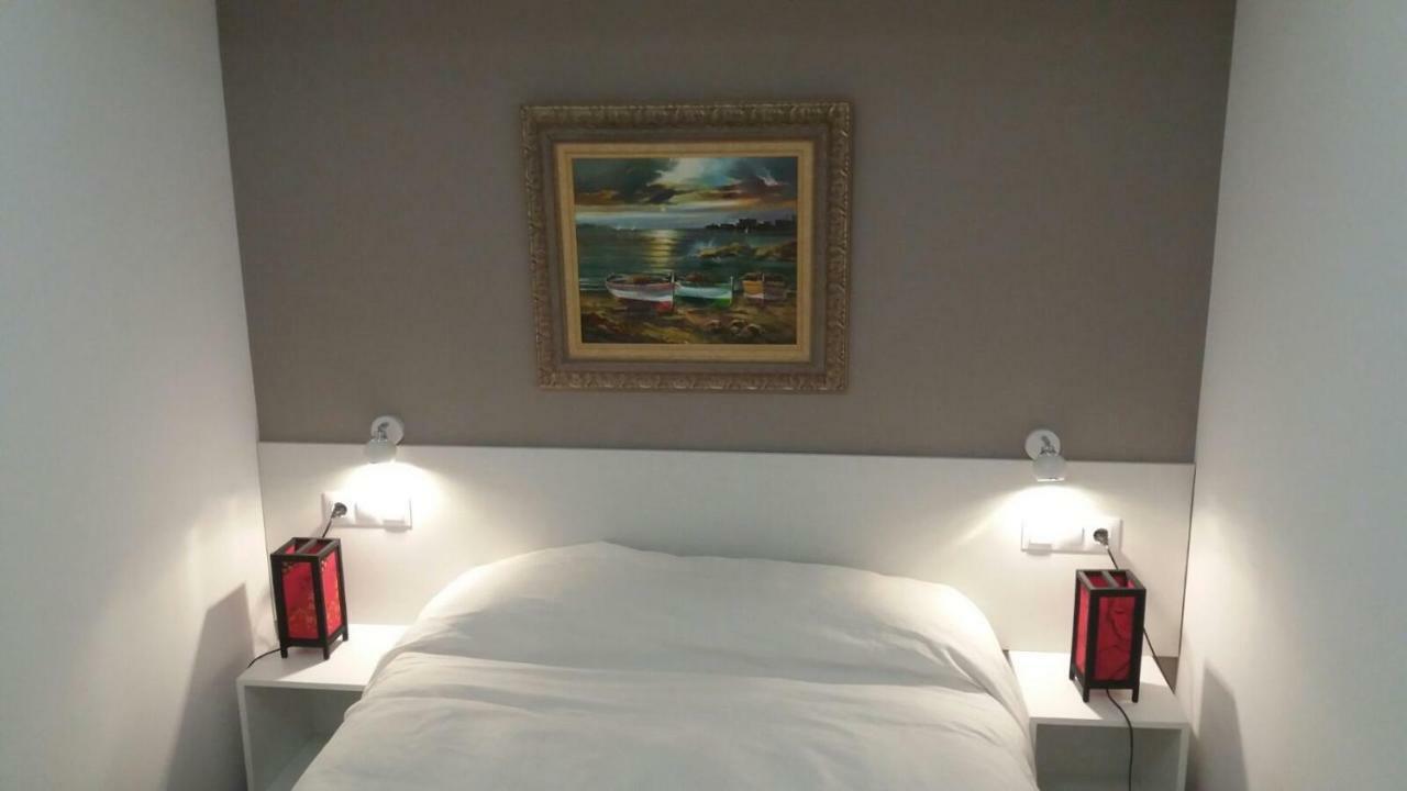 Apartamento Pepita Alay เบนัลมาเดนา ภายนอก รูปภาพ