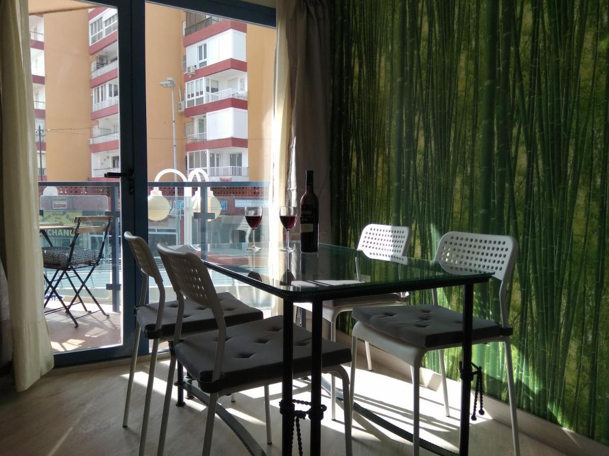 Apartamento Pepita Alay เบนัลมาเดนา ห้อง รูปภาพ